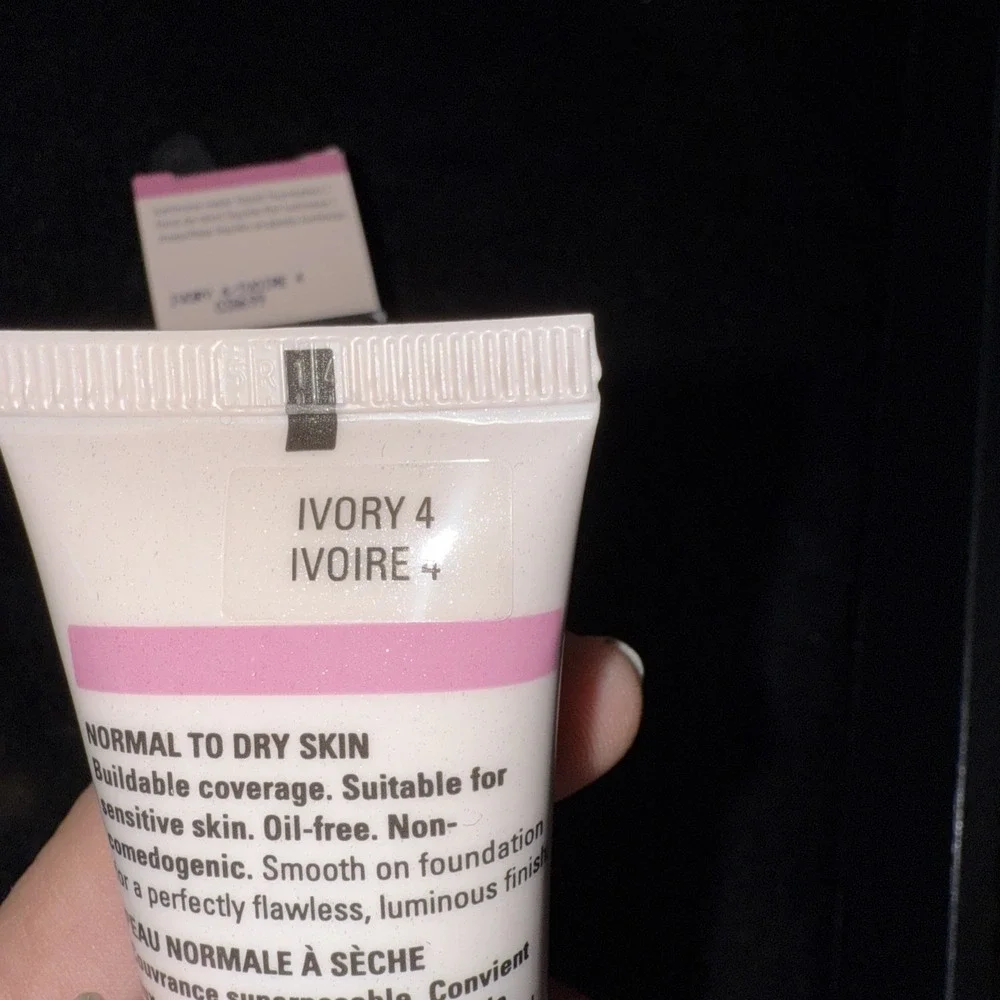 MARY KAY TIMEWISE LUMINOUS WEAR LIQUID FOUNDATION~ivory‎ 4 DISCONTINUED!  5150